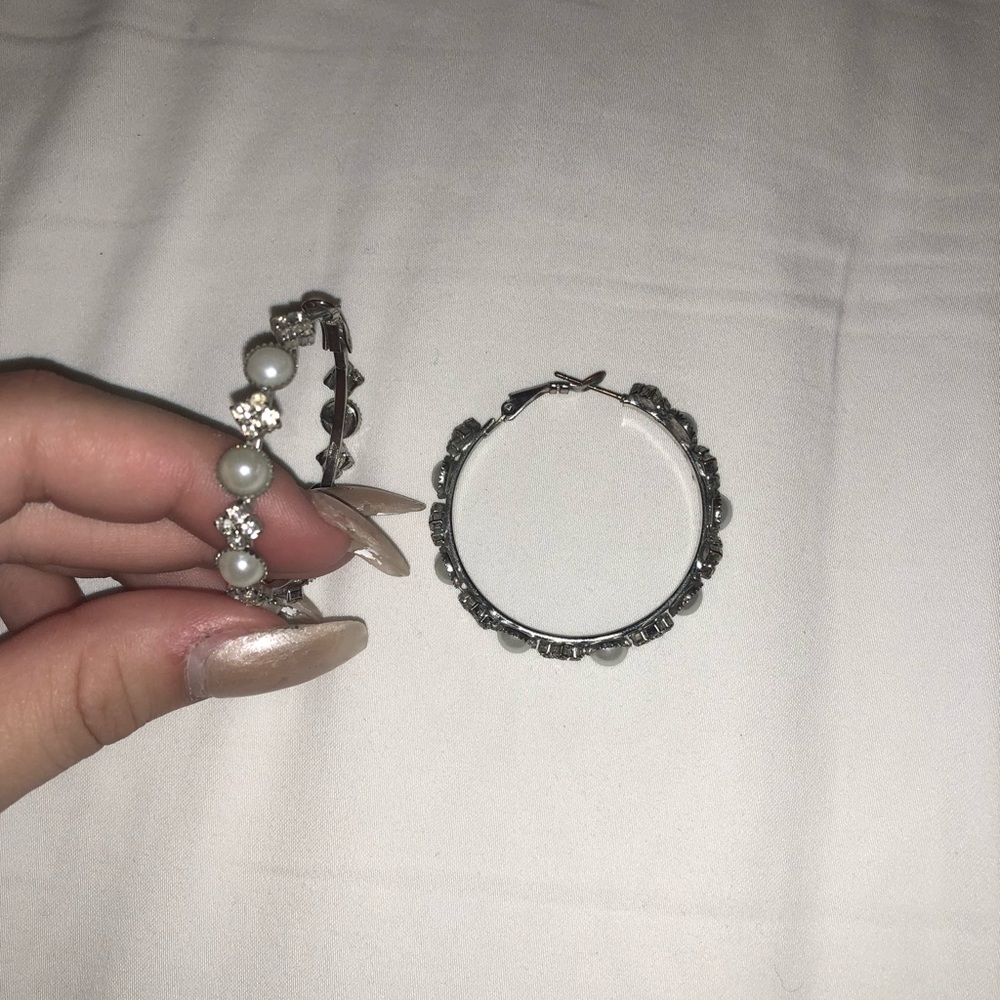 Silver pearl earrings and a little ring